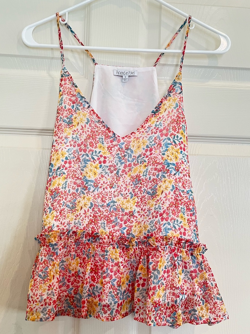 PATRONS OF PEACE Ruffle Floral top
